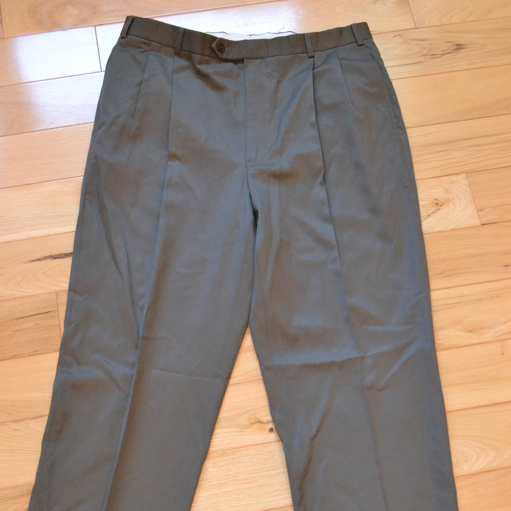 Brooks brothers wool dress pants 36x34 brown